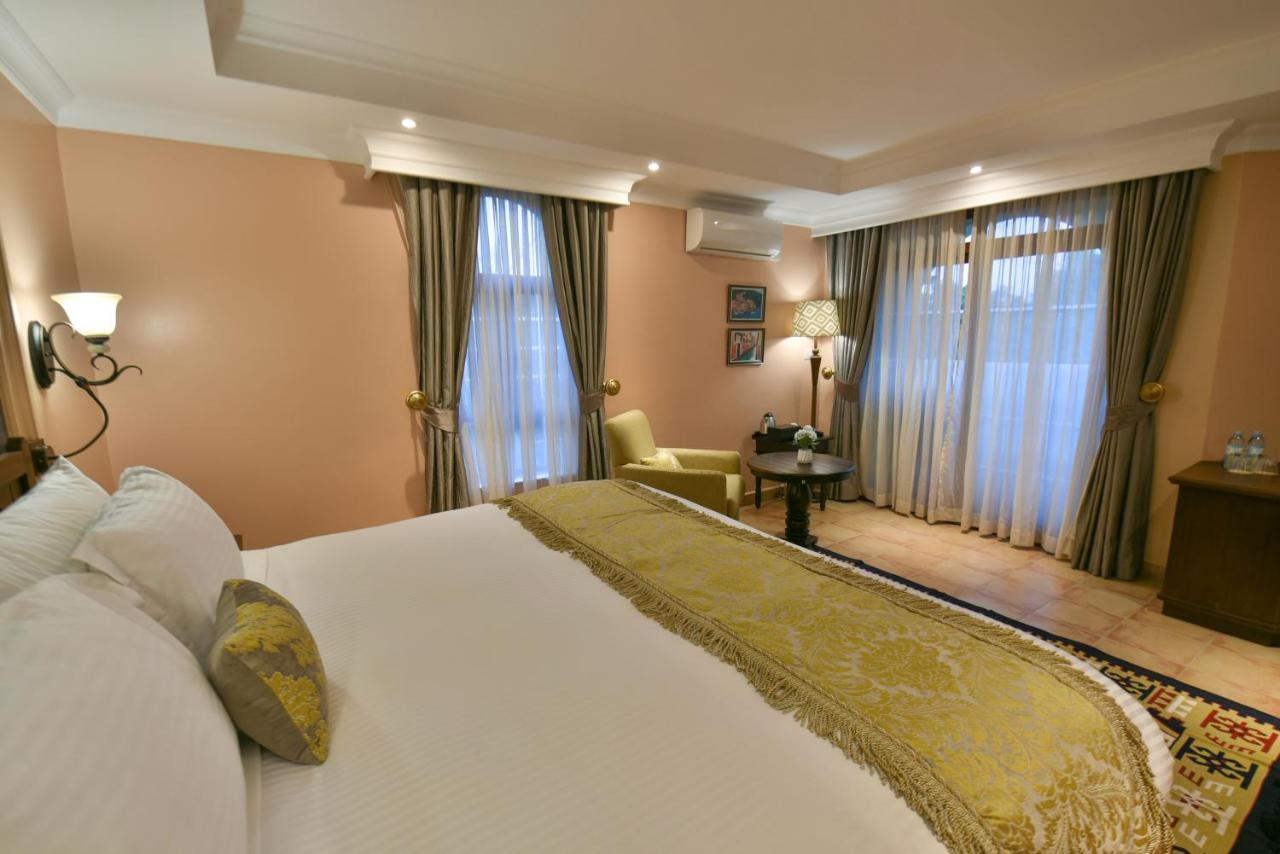 Casa Solada Hotel Kampala Dış mekan fotoğraf