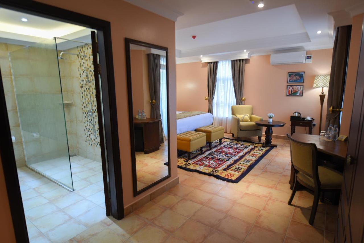 Casa Solada Hotel Kampala Dış mekan fotoğraf